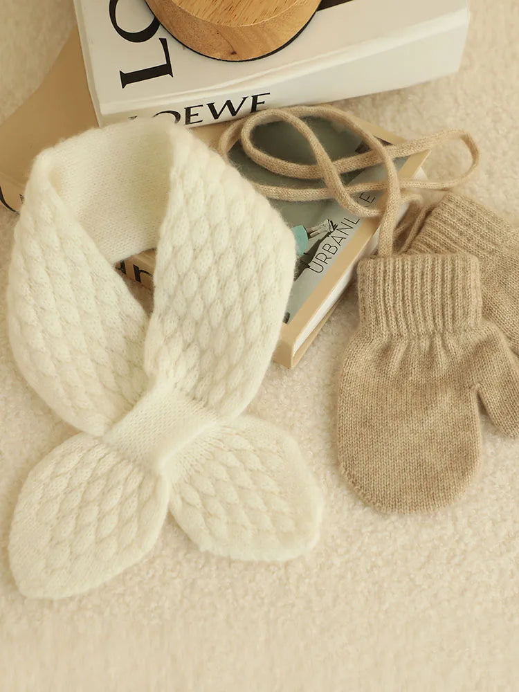 100% Baby Cashmere Knitted Mittens for Children 2-6 Years Boy Girl Cashmere Gloves Kids String Mitts Winter Outdoor Christmas